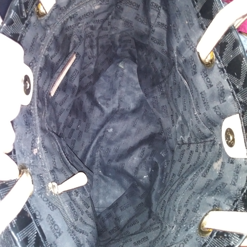 Michael kors purse